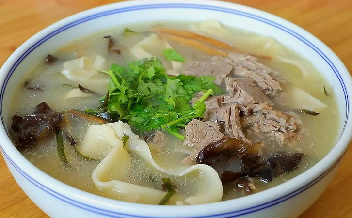 羊肉烩面